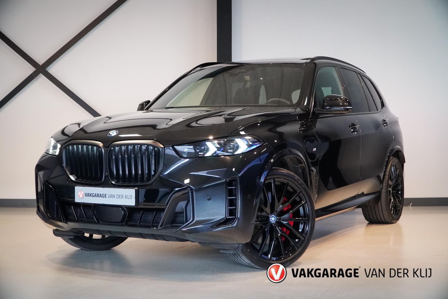 BMW X5 - XDrive50e M-Sport Pro | Panorama | Trekhaak | H/K | Driving Ass. Prof. | 360 Camera | 22" - AutoWereld.nl