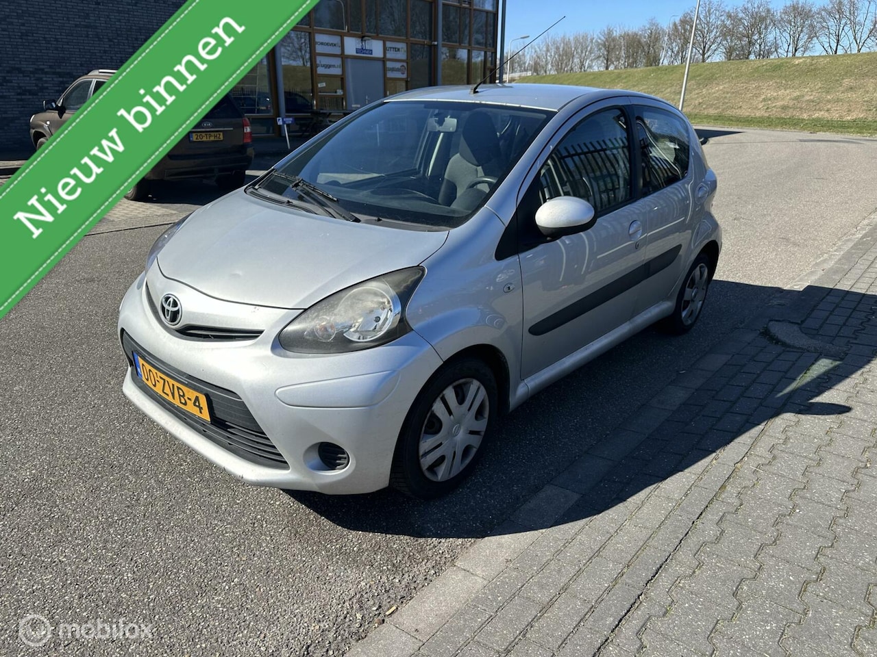 Toyota Aygo - 1.0 VVT-i Aspiration 1.0 VVT-i Aspiration - AutoWereld.nl