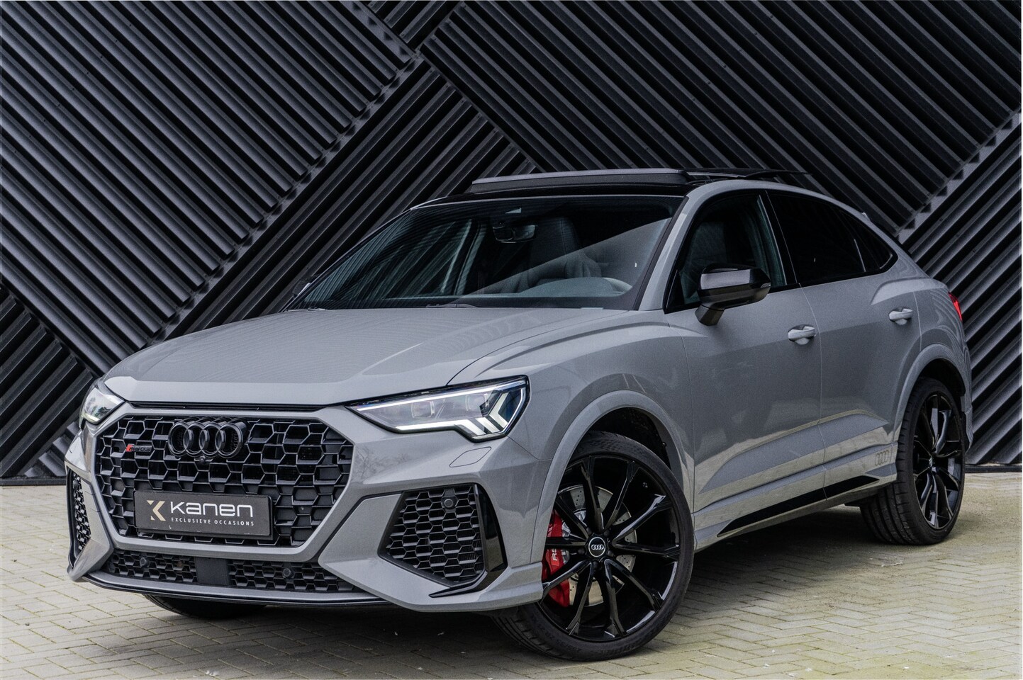 Audi RSQ3 Sportback - 2.5 TFSI 400PK Nardo Acc Pano RS Stoelen B&O Matrix 360 Carbon Alc. Stuur - AutoWereld.nl