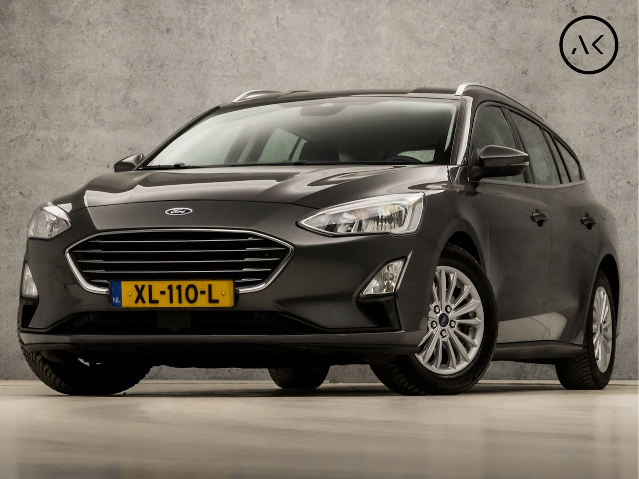 Ford Focus Wagon - 1.0 EcoBoost Titanium Automaat (APPLE CARPLAY, GROOT NAVI, CLIMATE, TREKHAAK, SPORTSTOELEN - AutoWereld.nl