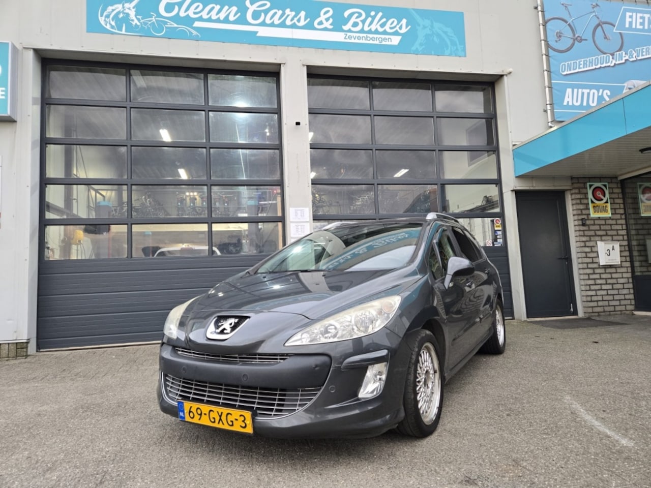 Peugeot 308 SW - 1.6 VTi XS 7-PERSOONS! - AutoWereld.nl