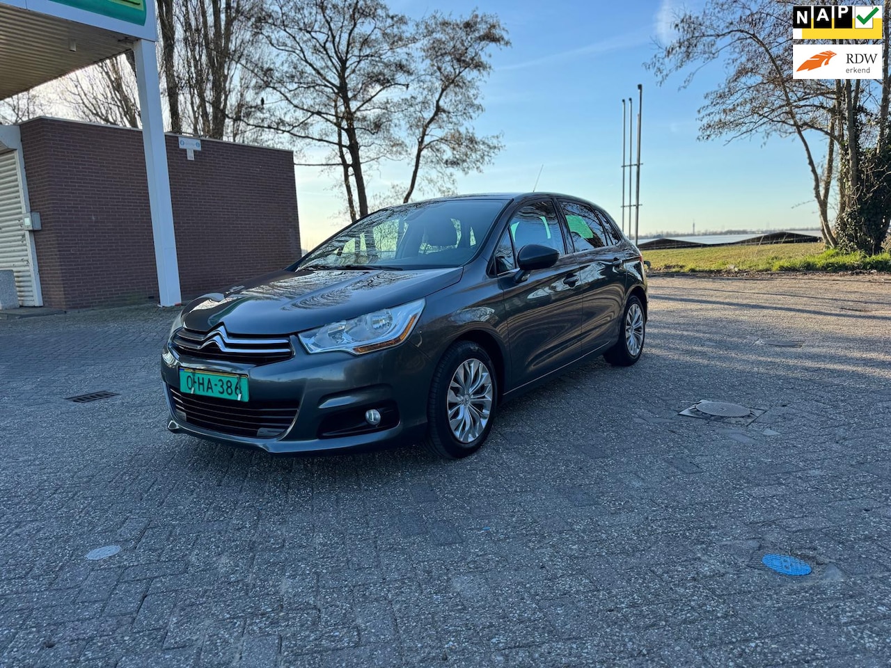 Citroën C4 - 1.6 THP Tendance|Automaat|CC|P.sensor - AutoWereld.nl