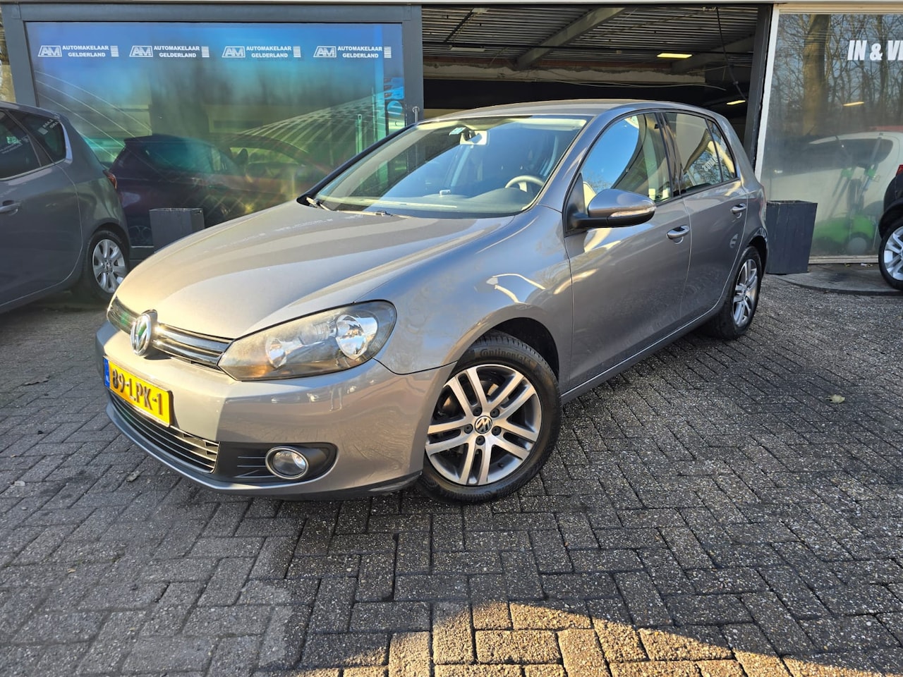 Volkswagen Golf - 1.2 TSI Tour | 2E EIGENAAR| 12MND GARANTIE | AIRCO | LMV | - AutoWereld.nl