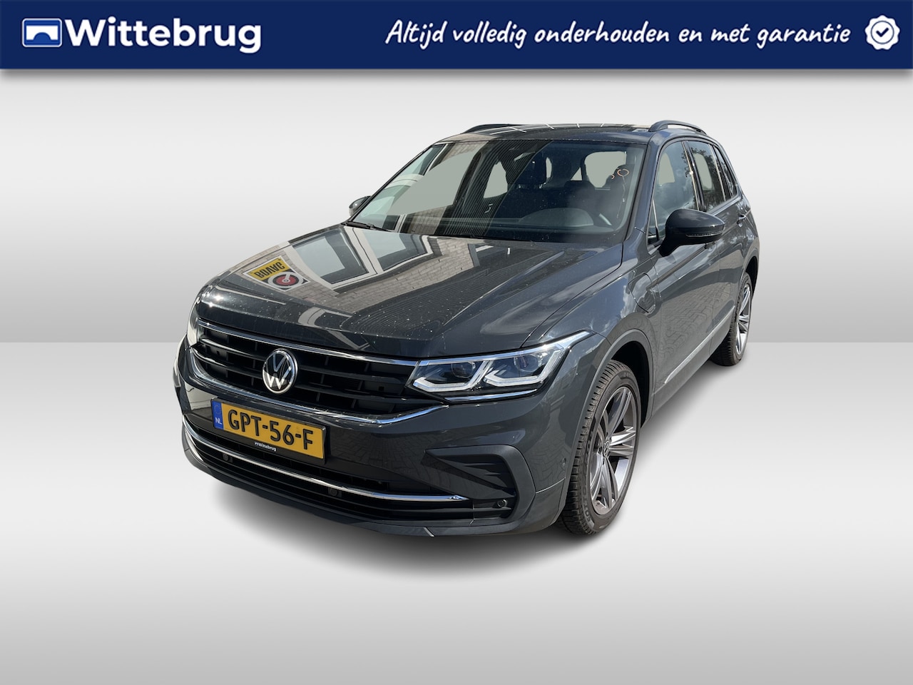 Volkswagen Tiguan - 1.4 TSI eHybrid Life / AUTOMAAT/ TREKHAAK/ KEYLESS/ 18" LMV/ ADAPT. CRUISE/ DAB/ NAVI/ CLI - AutoWereld.nl