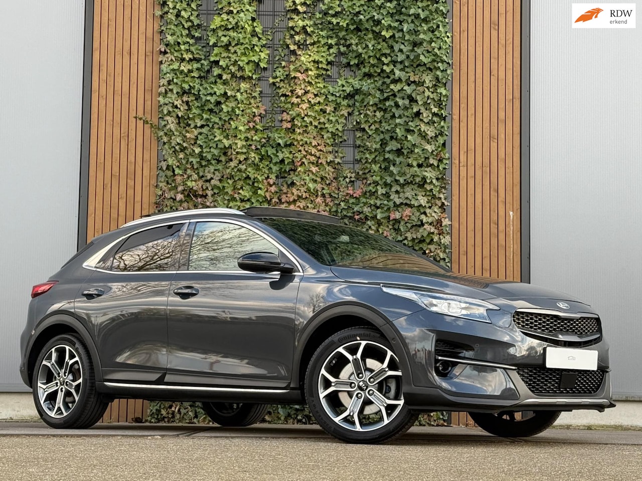 Kia XCeed - 1.6 GDi PHEV DynamicPlusLine Launch Edition |PANO|204PK - AutoWereld.nl