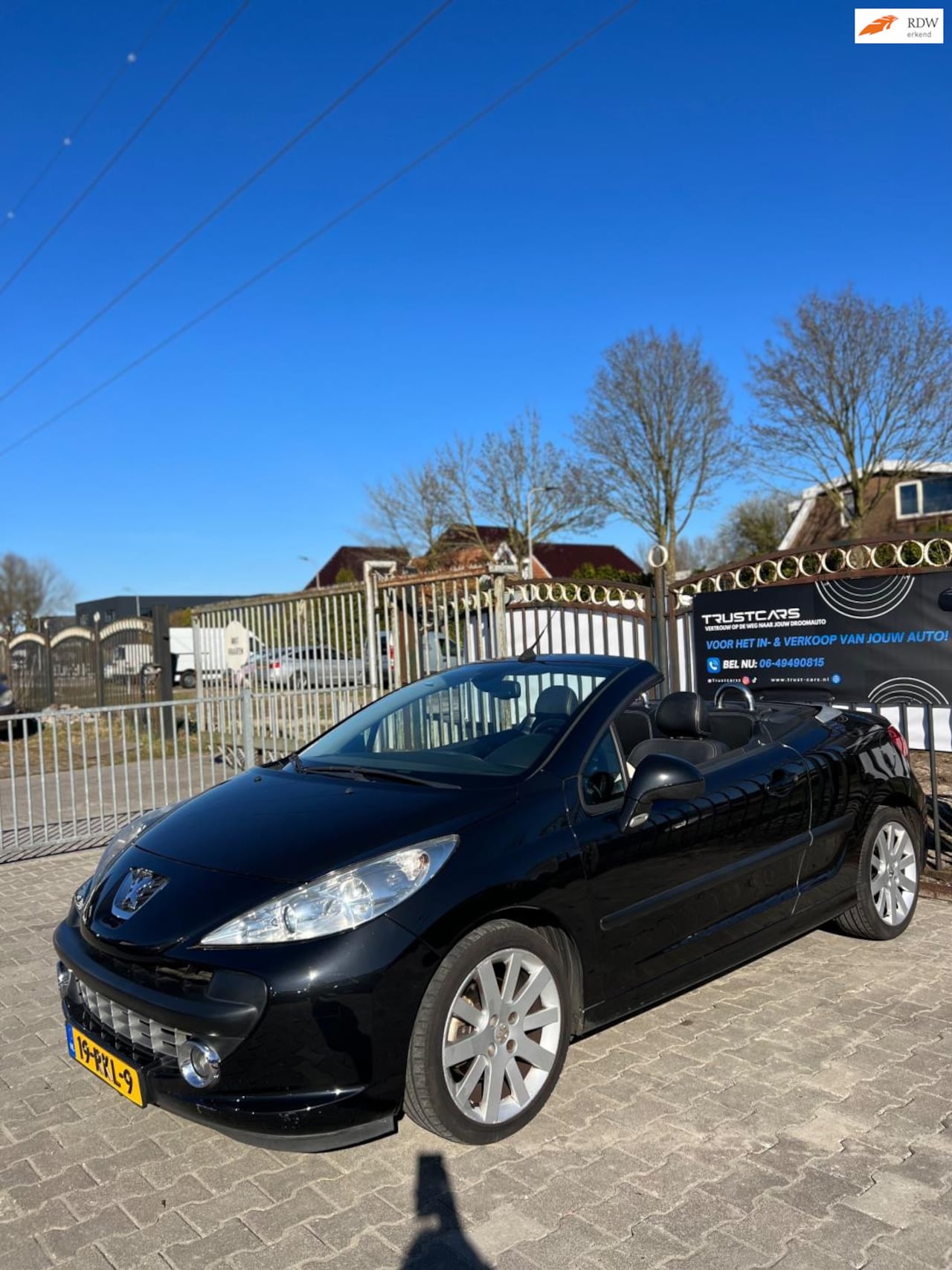 Peugeot 207 CC - 1.6 VTi | Cabrio | Airco | Cruise Control | Sportuitlaat | Climate Control | Lederen Stoel - AutoWereld.nl