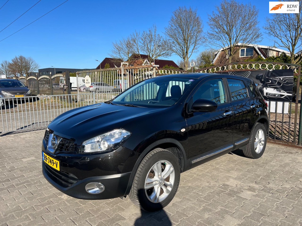 Nissan Qashqai - 2.0 Acenta | Automaat | Achteruitrijcamera | Parkeersensoren | Navigatie | Panoramadak - AutoWereld.nl