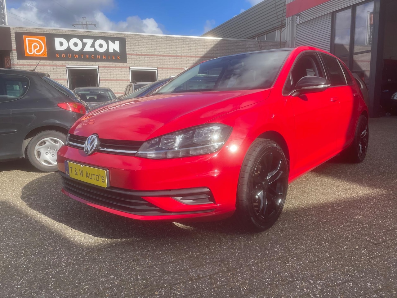 Volkswagen Golf - 1.0 TSI Trendline 1.0 TSI Trendline - AutoWereld.nl