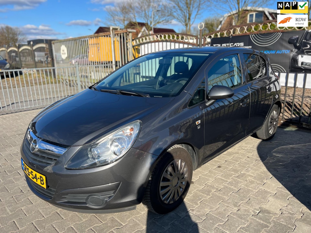 Opel Corsa - 1.2-16V Cosmo | 5-deurs | Airco | Cruise Control | FlexFix-fietsendrager - AutoWereld.nl