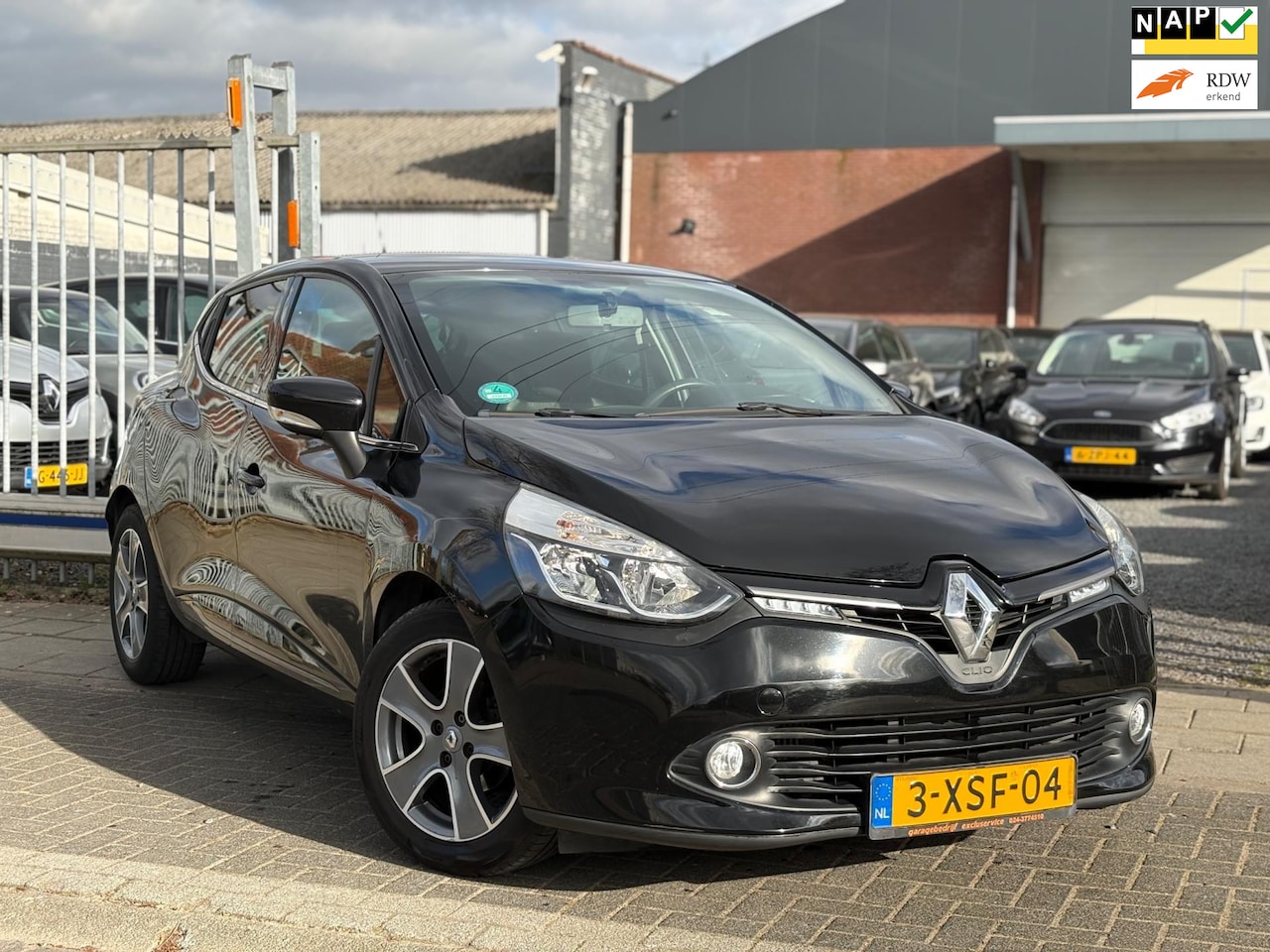 Renault Clio - 0.9 TCe ECO Night&Day | R-Link | Navi | Camera | Cruise control | - AutoWereld.nl