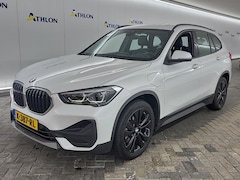 BMW X1 - xDrive25e High Executive 221 PK [PANORAMADAK, VOL LEDER, STOELVERWARMING, ALARM KLASSE 3,