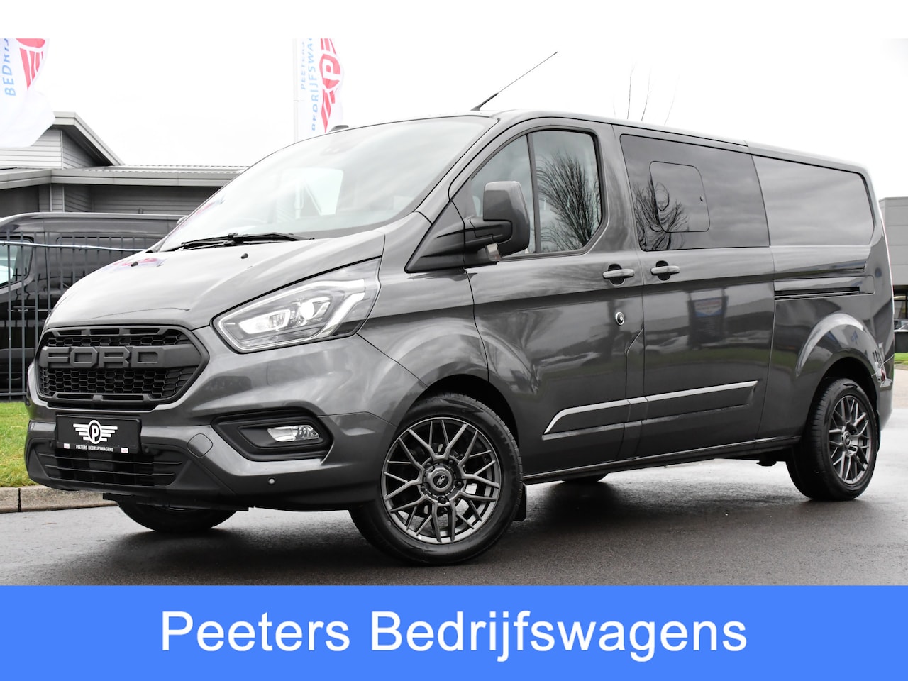 Ford Transit Custom - 300 2.0 TDCI L2H1 Limited DC Cruise, Camera, Carplay, 170PK LED, Leder, Automaat, Sensoren - AutoWereld.nl