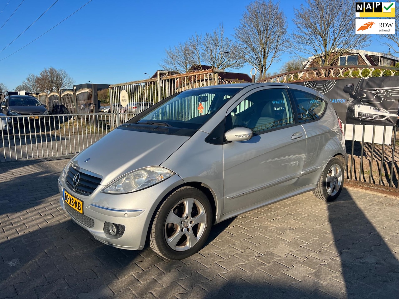 Mercedes-Benz A-klasse - 200 Avantgarde | Automaat | Cruise Control | Isofix | Airco | Parkeersensoren - AutoWereld.nl