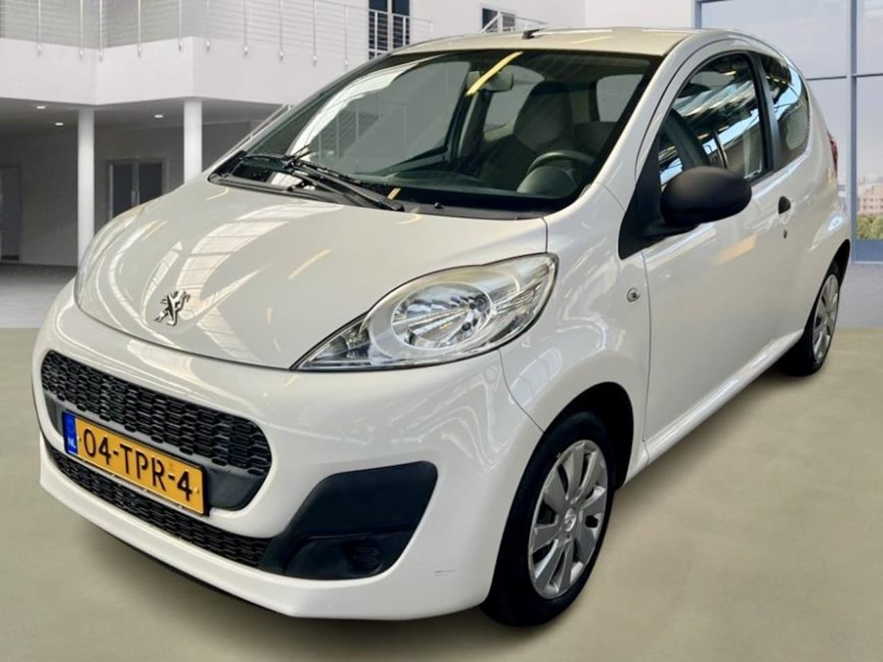 Peugeot 107 - 1.0 Edition I AIRCO I 32.338 km!!! I NL AUTO I UNIEK - AutoWereld.nl