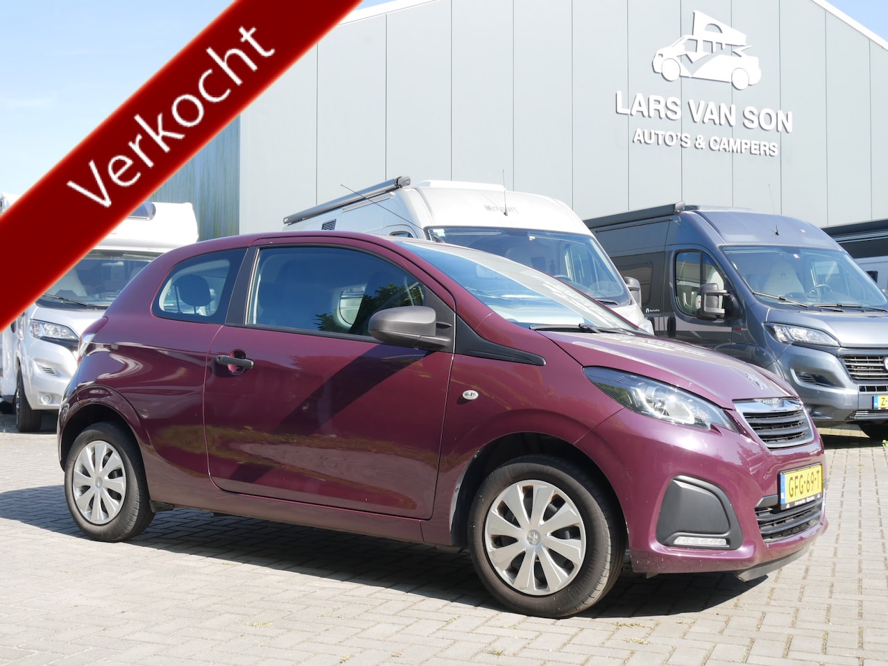 Peugeot 108 - 1.0 e-VTi Access 1.0 e-VTi Access, Radio/MP-3 Speler, Zuinig rijden!! - AutoWereld.nl