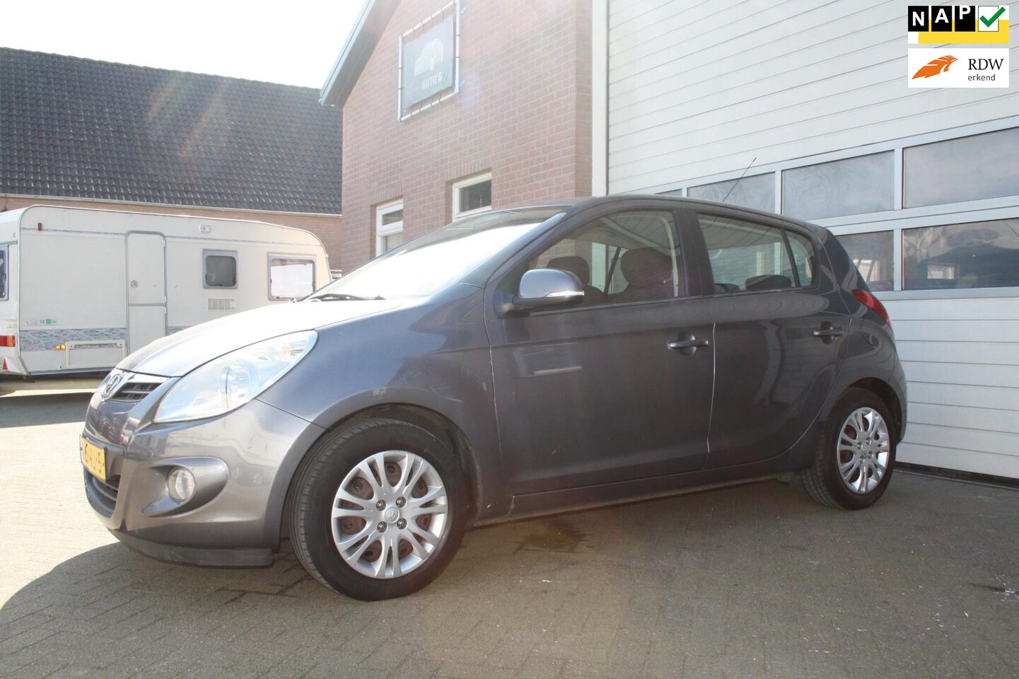 Hyundai i20 - 1.2i i-Motion Garantie, Airco, 5 Deurs, Elektrische ramen, Stuurbediening. - AutoWereld.nl