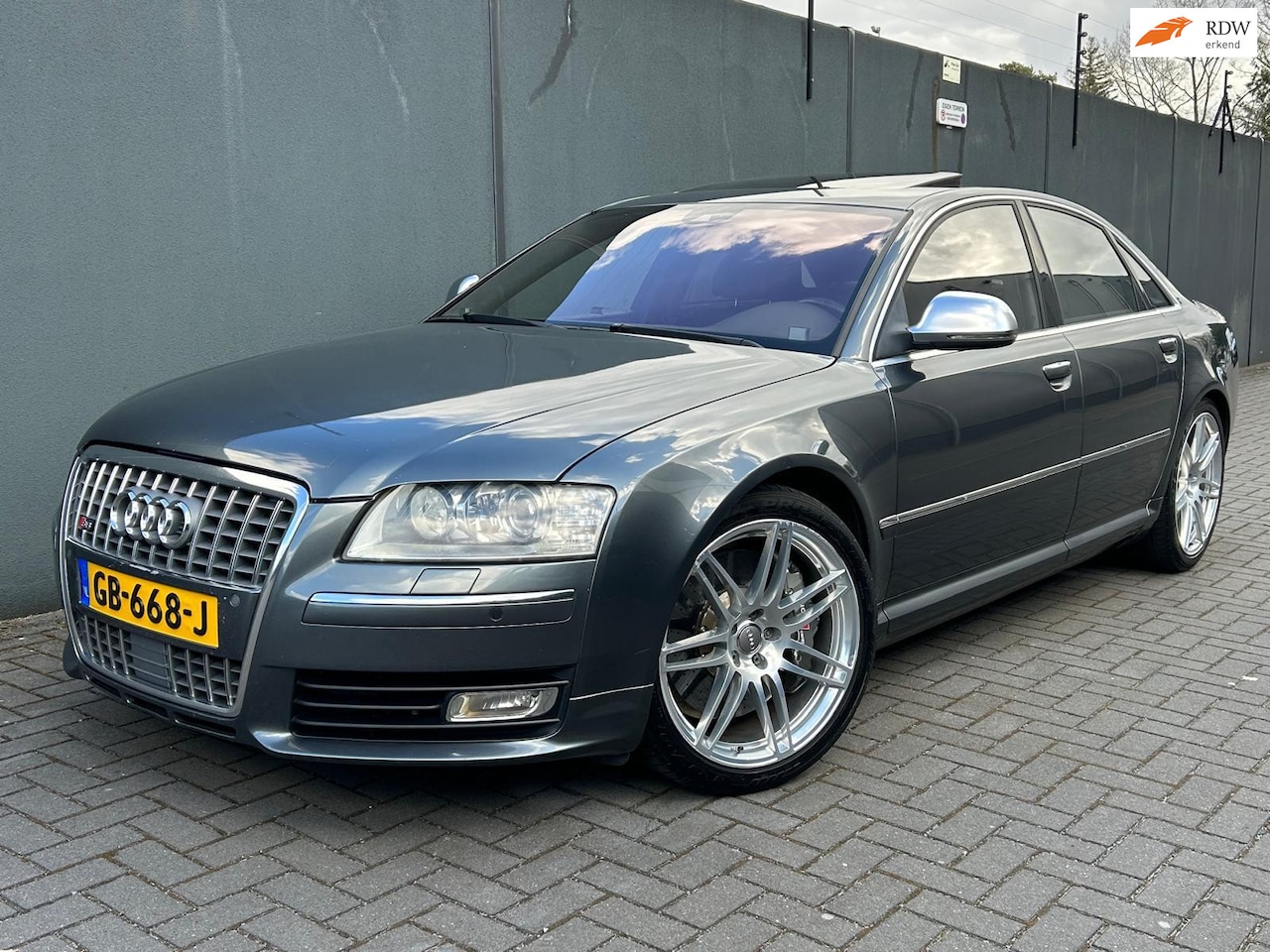 Audi S8 - 5.2 S8 quattro Pro Line + / Keramisch / Full - AutoWereld.nl