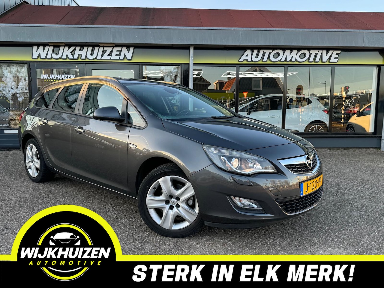 Opel Astra Sports Tourer - 1.6 Turbo Cosmo met Climate !!! Stoelverwarming !!! Cruise !!! - AutoWereld.nl