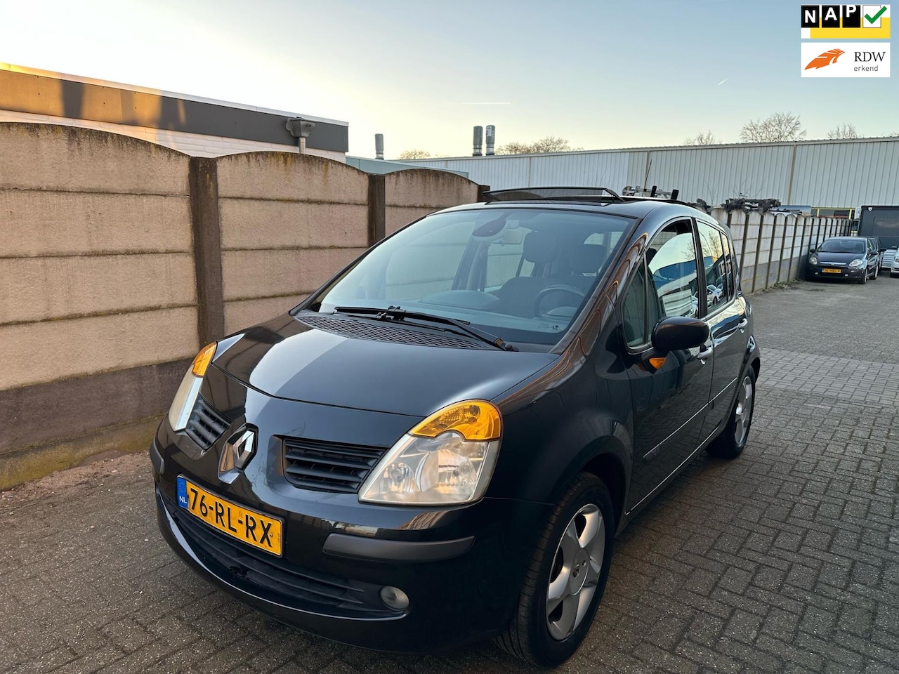 Renault Modus - 1.2-16V Dynamique Luxe PANO/ CLIMA HOGE INSTAP! - AutoWereld.nl