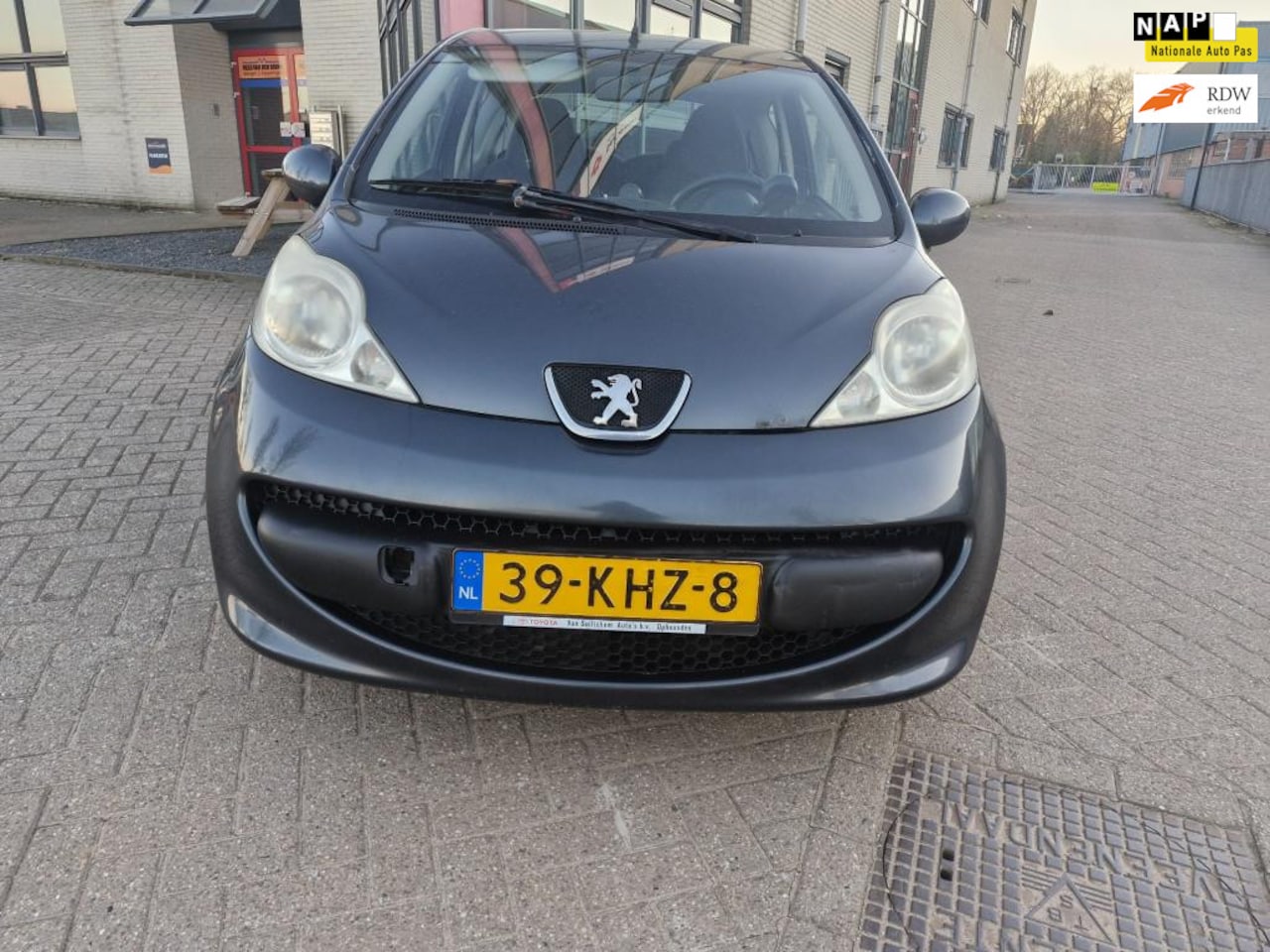 Peugeot 107 - 1.0-12V XR bj 2006 kmst.241640 met APK tot 29-04-2026 - AutoWereld.nl