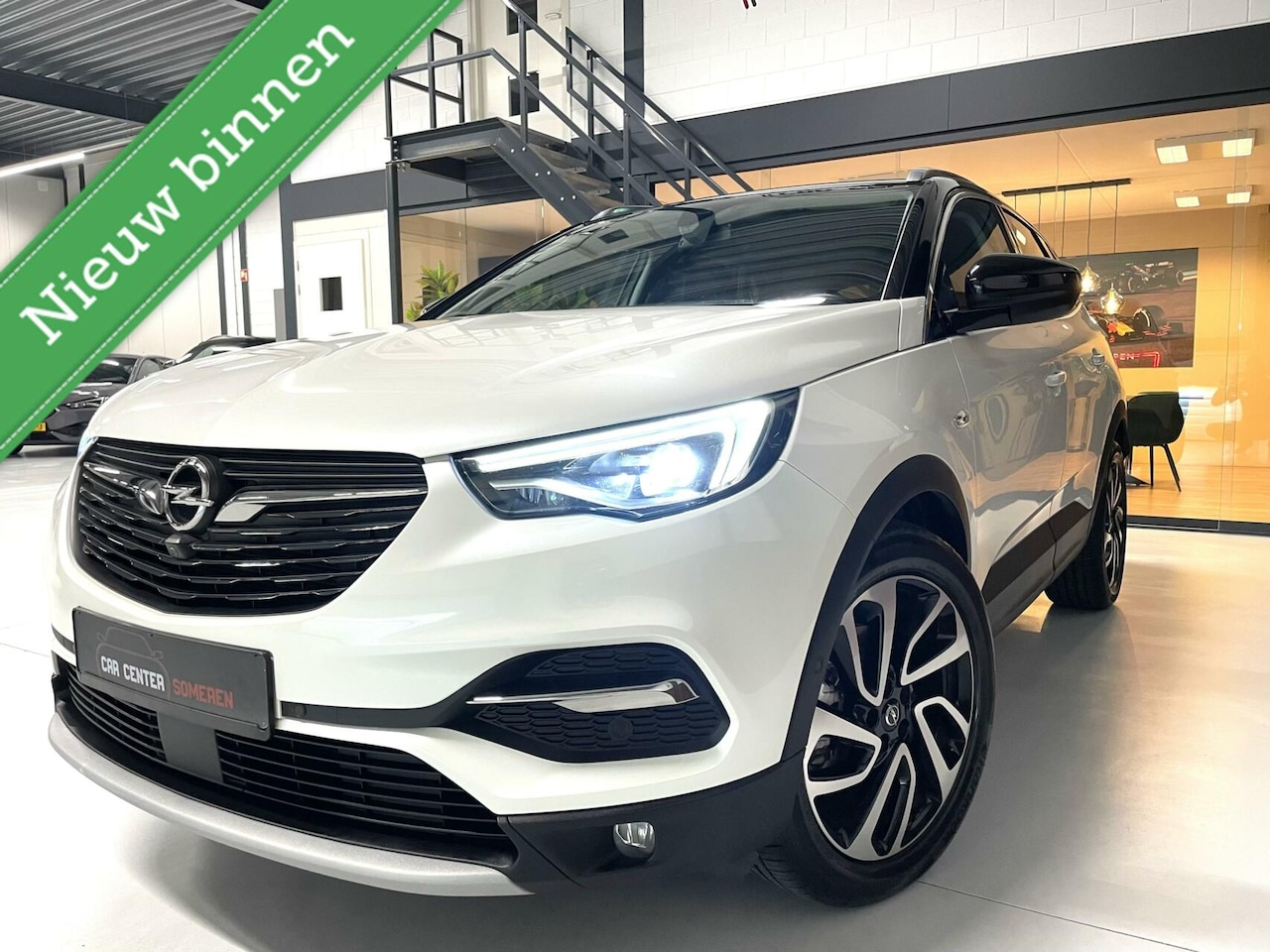 Opel Grandland X - 1.6 Turbo Ultimate 181 PK/ Camera/ Leder/ 19''LMV - AutoWereld.nl