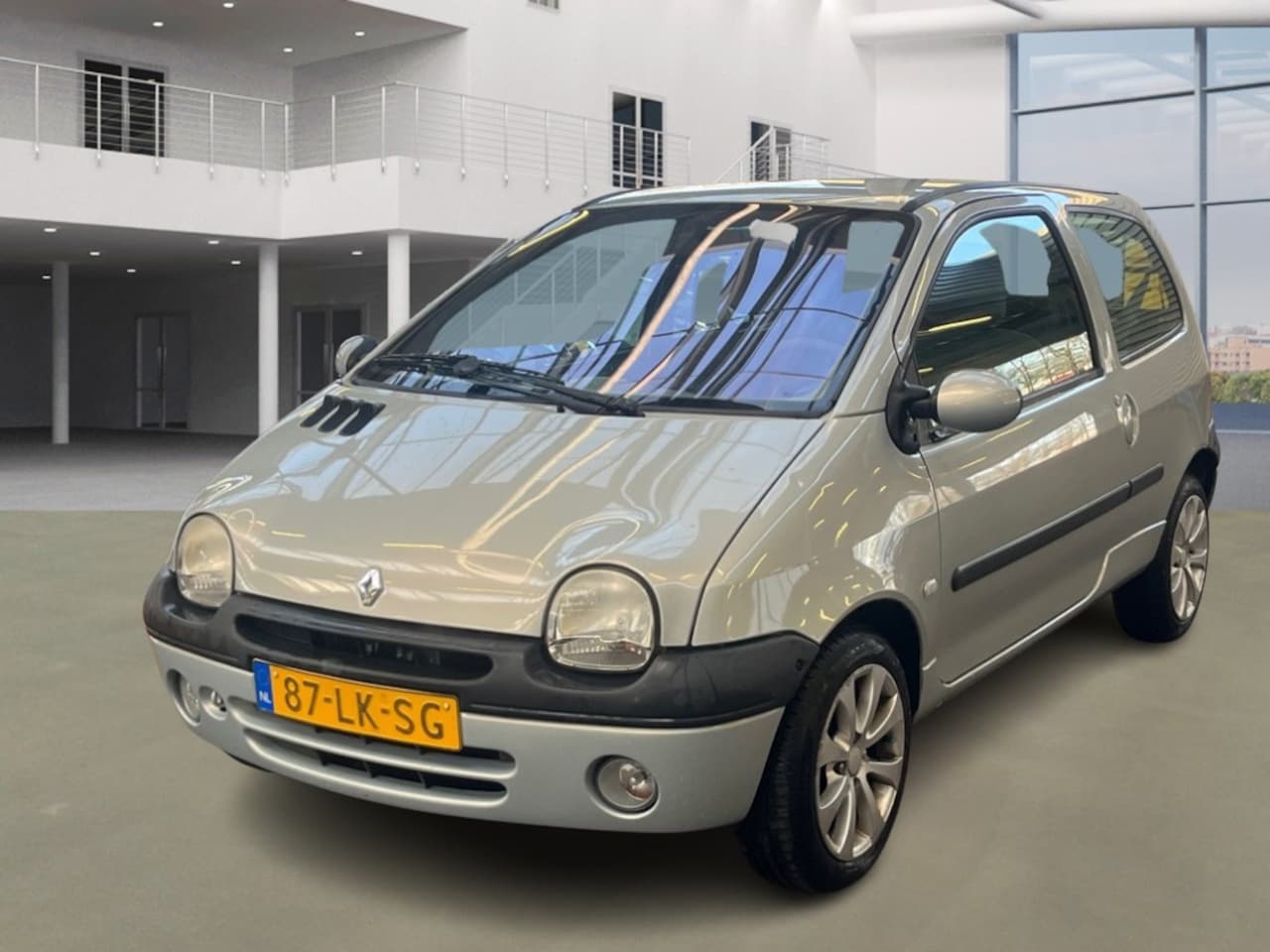 Renault Twingo - 1.2 Privilège Quickshift 5/ AUTOMAAT - AutoWereld.nl