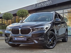 BMW X1 - XDRIVE25E SPORTLINE I SPORTSTOELEN LEDER I PANORAMA I NAVIGATIE