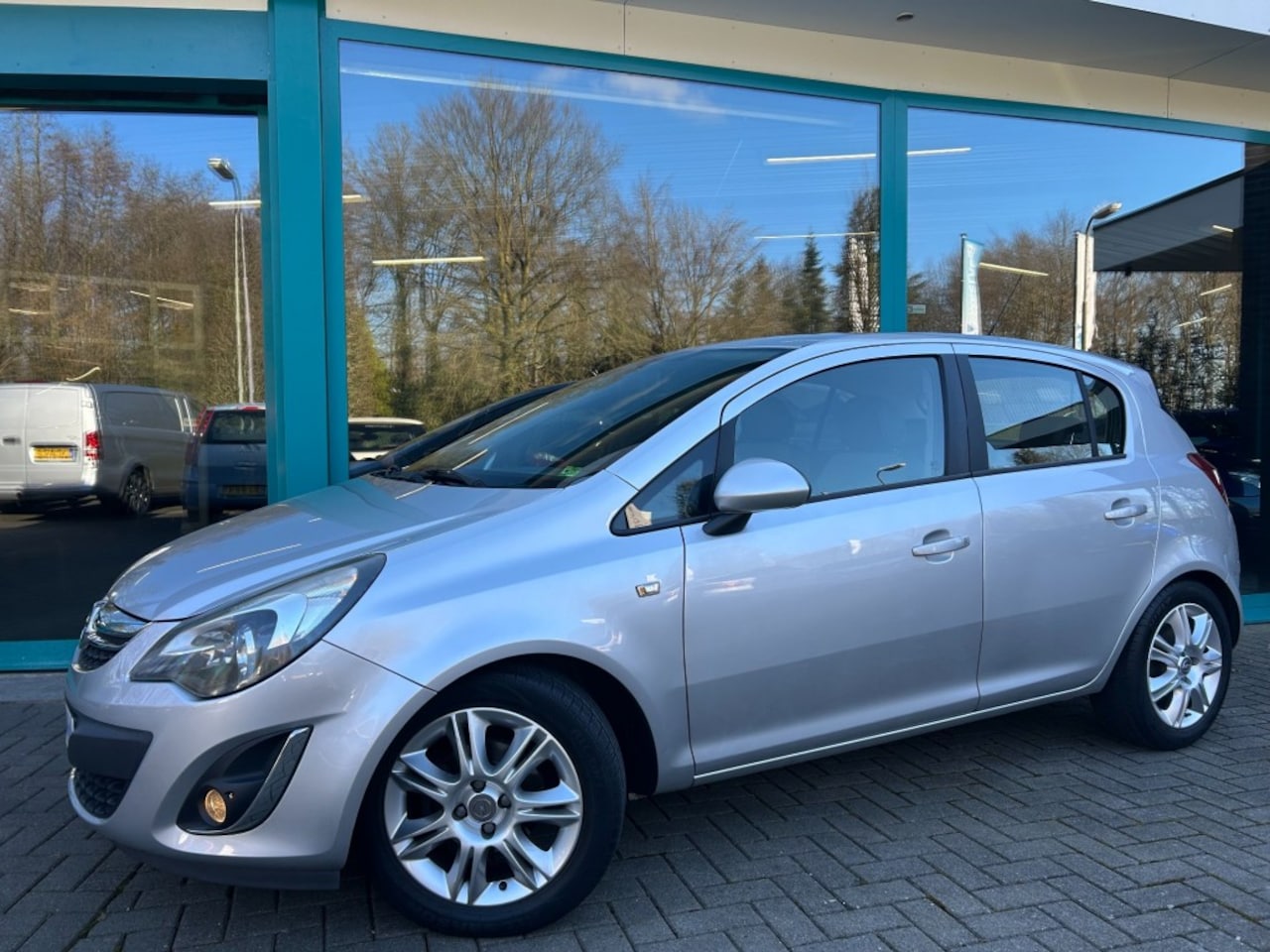 Opel Corsa - 1.4 -16V INNOVATION Airco, Cruise, PDC, 16 - AutoWereld.nl