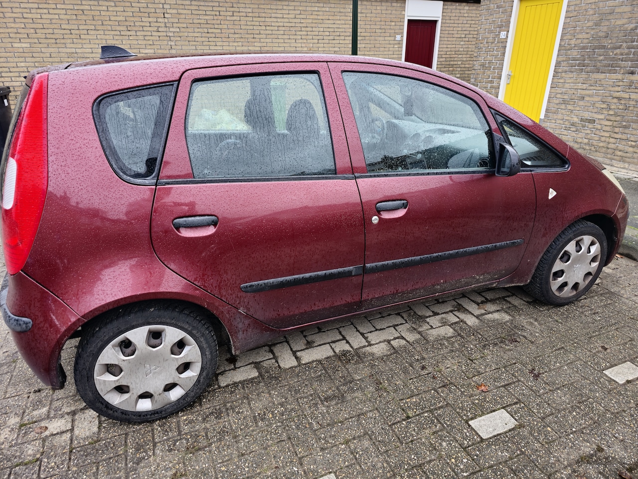 Mitsubishi Colt - 1.3 Invite+ - AutoWereld.nl