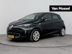 Renault Zoe - R110 Limited 41 kWh 109PK | Inclusief Koopaccu | Navigatie | Achteropkomend Verkeer Waarsc