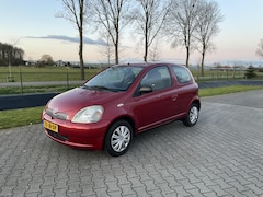 Toyota Yaris - 1.3-16V VVT-i Sol nette staat, nieuwe APK, automaat