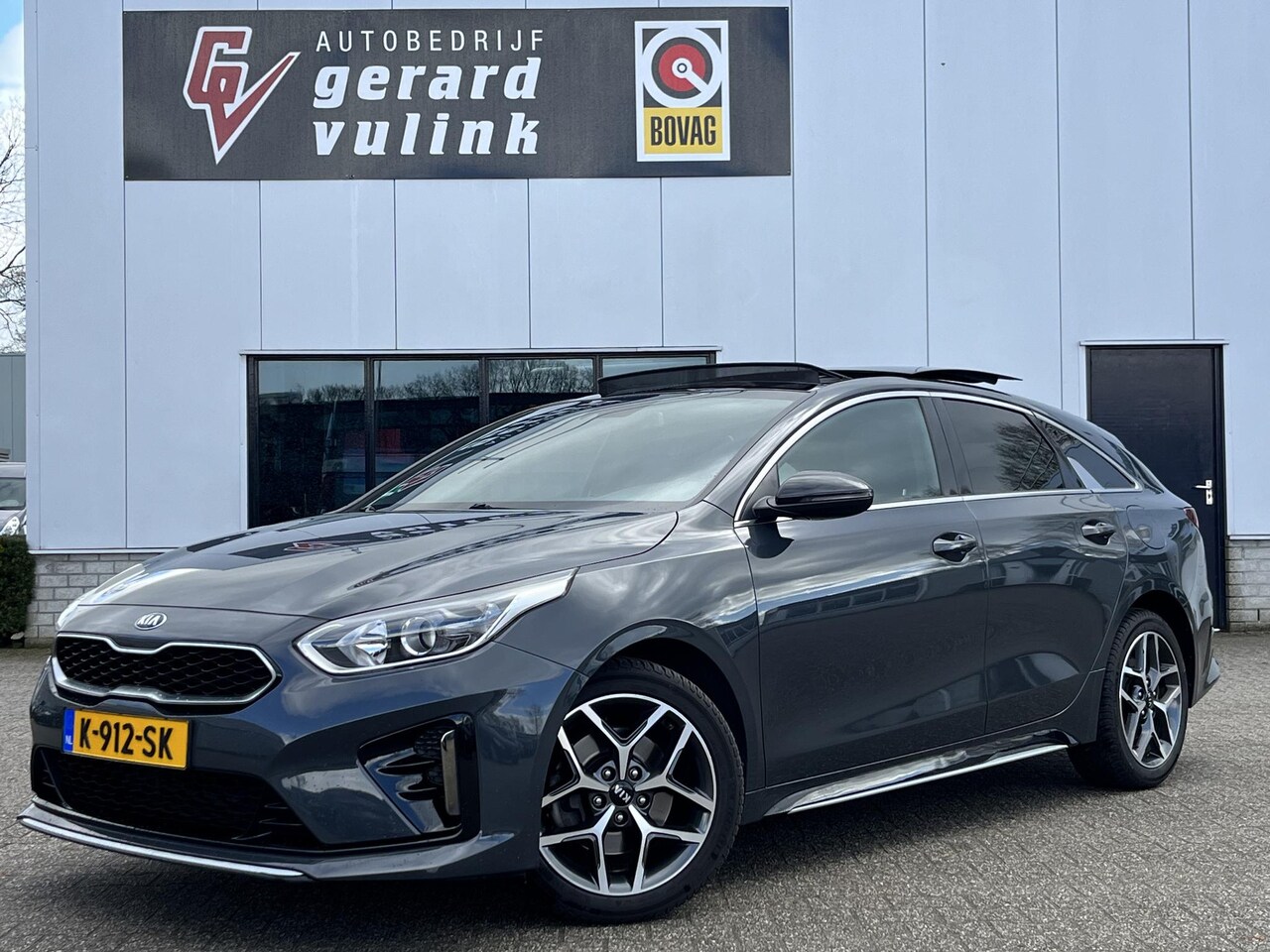 Kia Pro cee'd - 1.5 T-GDi GT-Line Edition PANORAMA CAMERA CLIMA - AutoWereld.nl