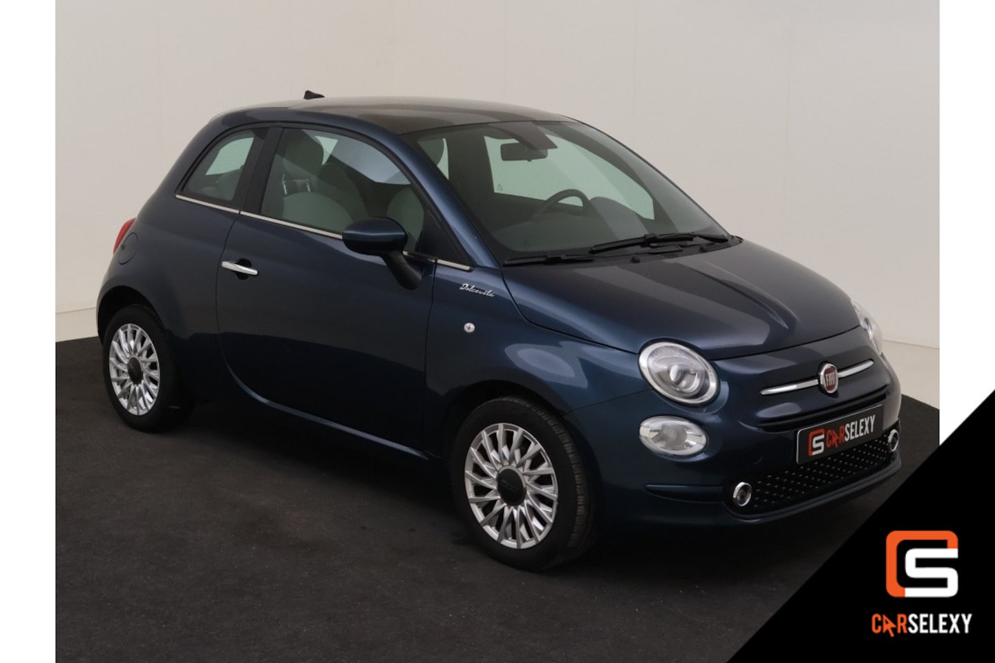 Fiat 500 - 1.0 Hybrid Dolcevita Panoramadak Carplay Half Leder Full Led - AutoWereld.nl