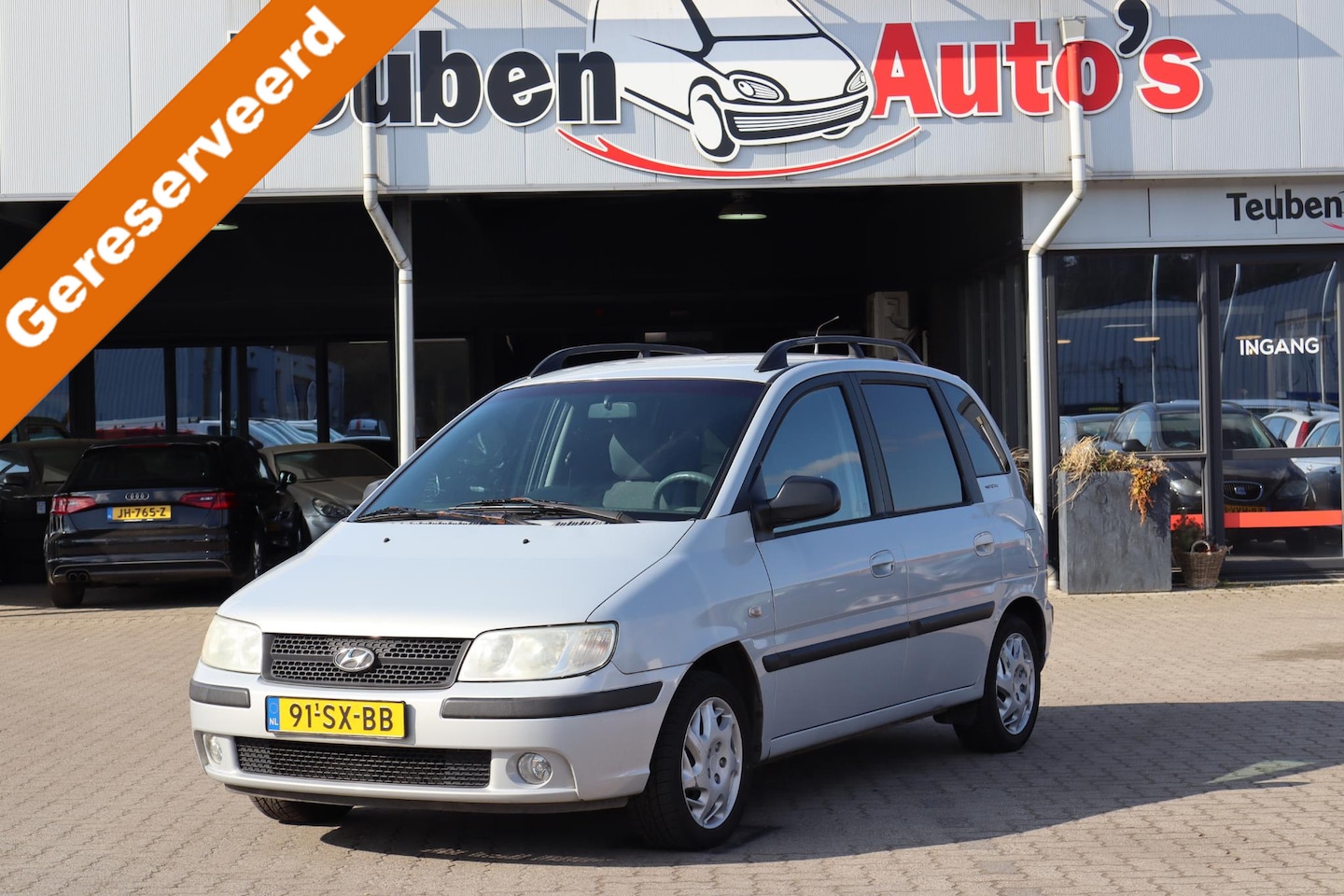 Hyundai Matrix - 1.6i Active Cool Airco, Trekhaak, Elektrische ramen, Radio cd speler - AutoWereld.nl