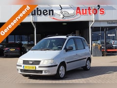 Hyundai Matrix - 1.6i Active Cool Airco, Trekhaak, Elektrische ramen, Radio cd speler