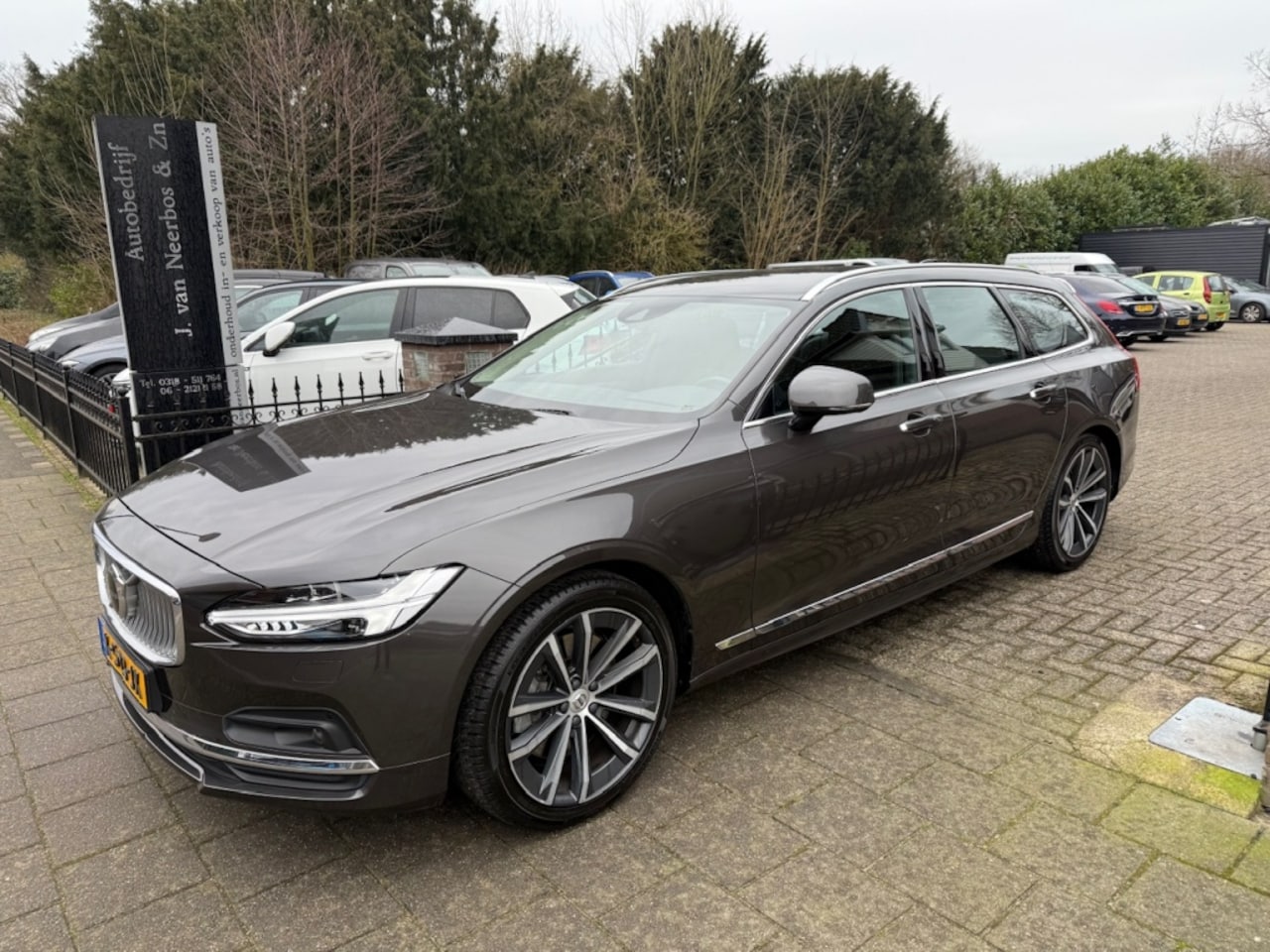 Volvo V90 - 2.0 B4 Inscription 2.0 B4 Inscription - AutoWereld.nl