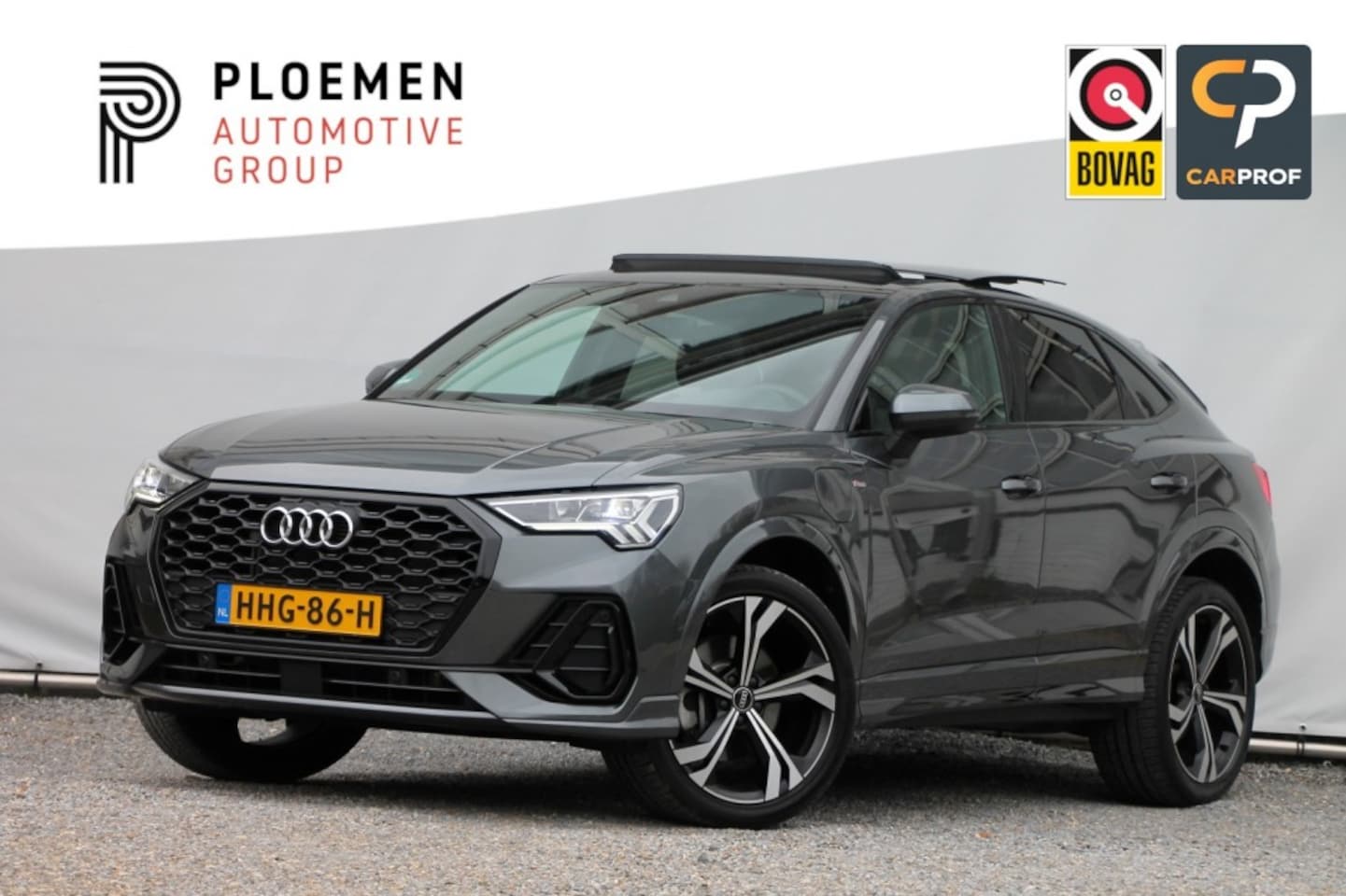 Audi Q3 Sportback - 45 TFSIe S-Line - 245 pk **Pano / Trekhaak / Camera - AutoWereld.nl