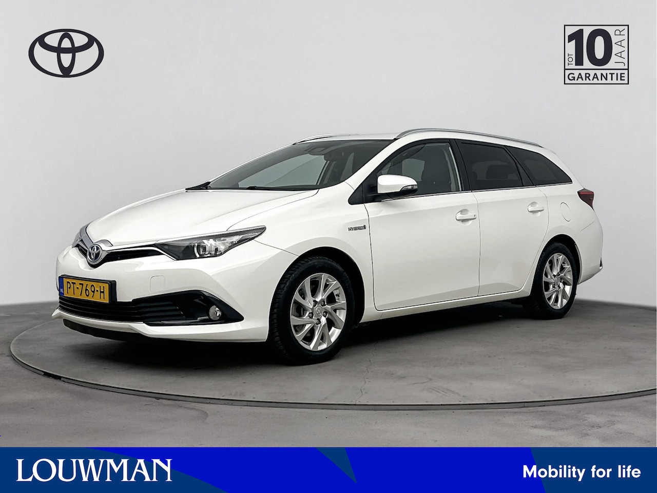 Toyota Auris Touring Sports - 1.8 Hybrid Dynamic Go | Camera | Navigatie | LM velgen | Cruise Control | Climate Control - AutoWereld.nl