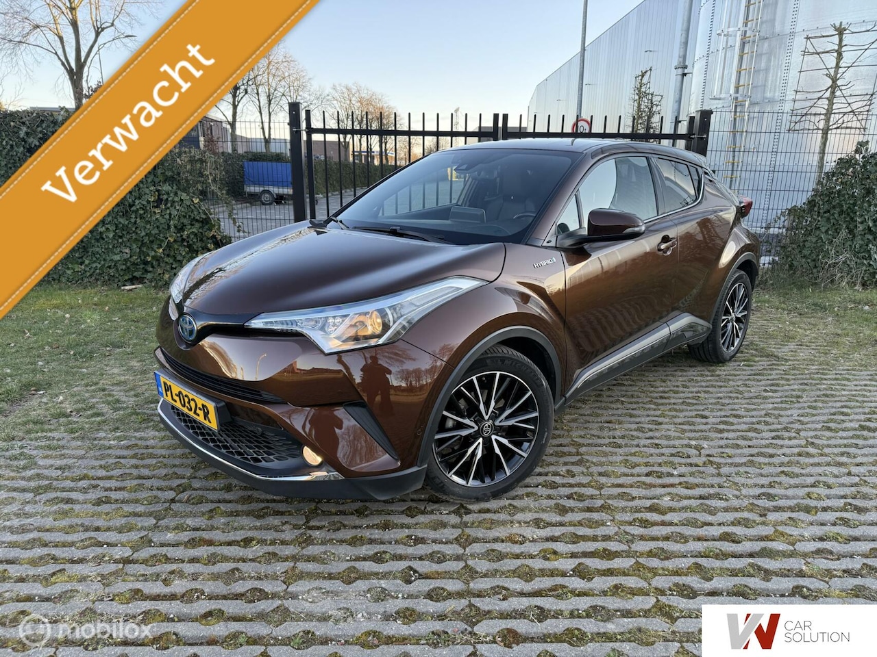 Toyota C-HR - 1.8 Hybrid Executive NAP NAVI CAMERA PDC ACC - AutoWereld.nl