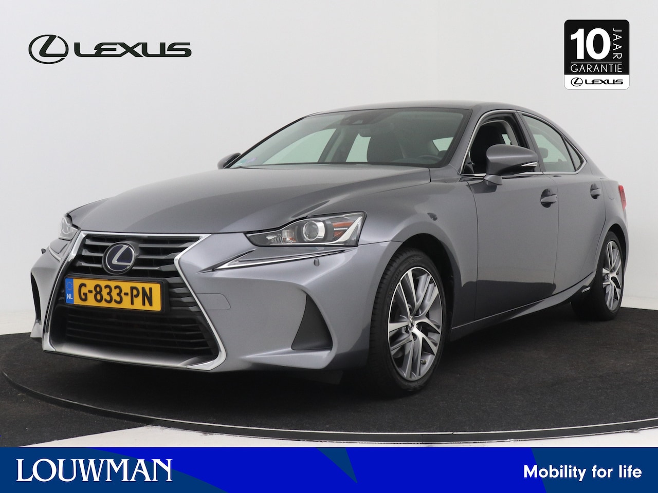 Lexus IS - 300h Business Line | Adaptive Cruise Control | Stoelverwarming | Safety System+ | Lexus Na - AutoWereld.nl