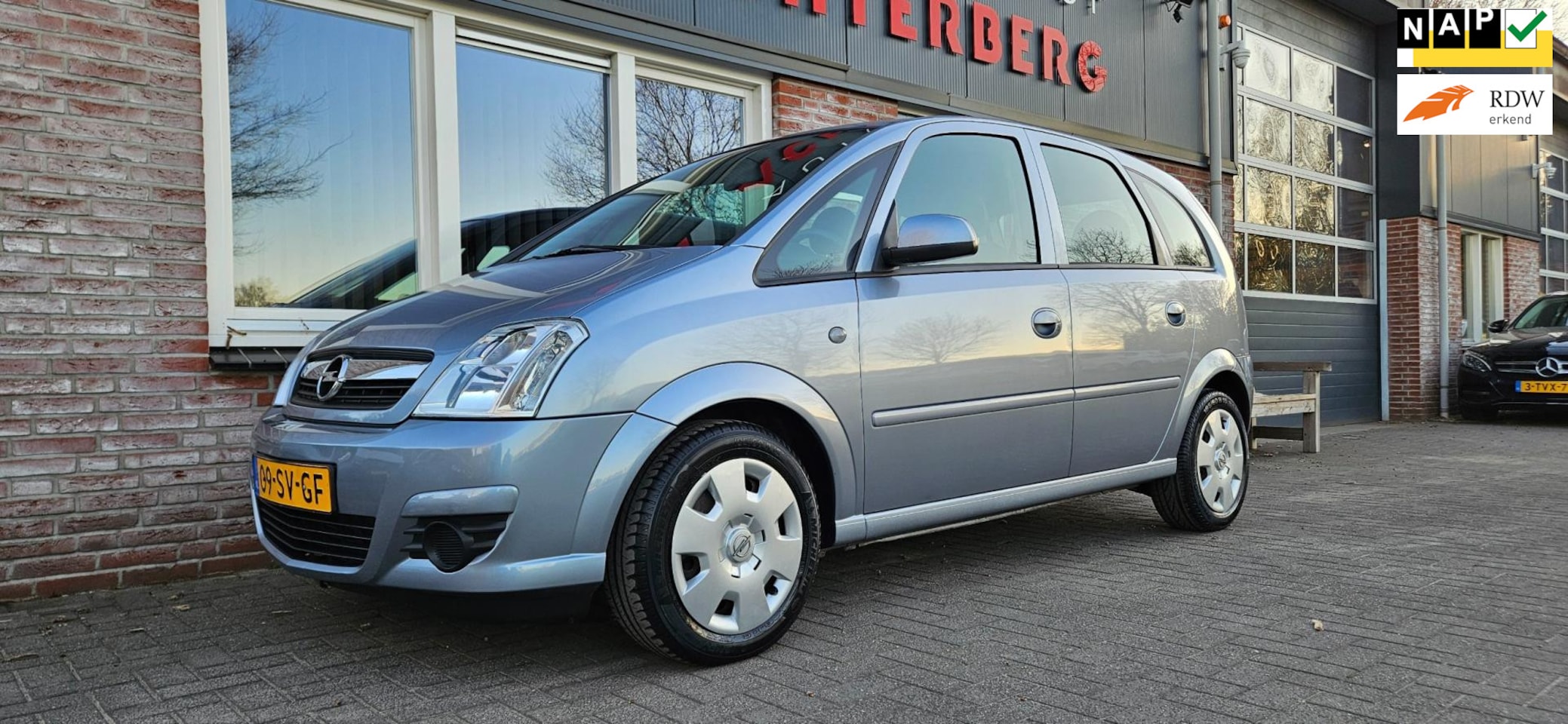 Opel Meriva - 1.4-16V Enjoy Airco! NAP! Dealer Onderhouden! Nette Auto! - AutoWereld.nl