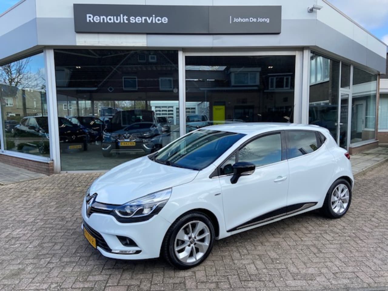 Renault Clio - Energy TCe 90pk ECO2 S&amp;S Zen - AutoWereld.nl