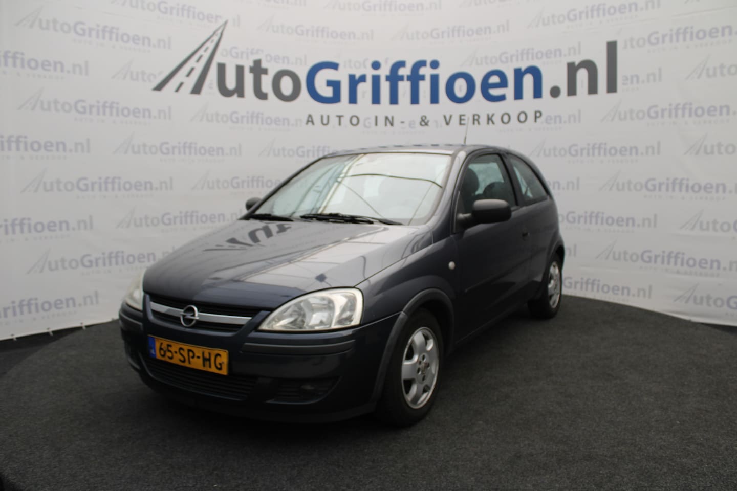 Opel Corsa - 1.2-16V Essentia nette hatchback - AutoWereld.nl