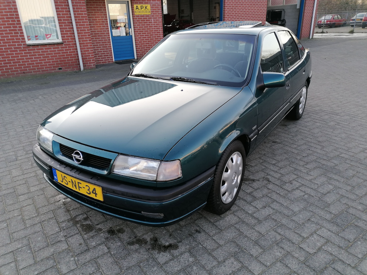 Opel Vectra - 2.0i CDX Hatchback - AutoWereld.nl