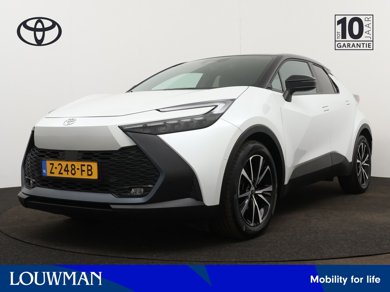 Toyota C-HR - 1.8 Hybrid 140 First Edition | 360 Camera | Parkeersensoren | Dodehoek Ass. | LM velgen | - AutoWereld.nl