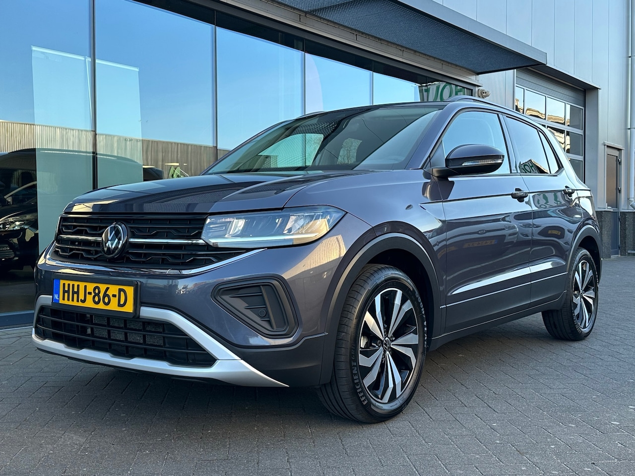 Volkswagen T-Cross - 1.0 TSI Life Edition|Camera|Stoelverw|Navi|App-Connect|Digitale Cockpit|Clima|Keyless - AutoWereld.nl