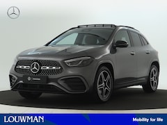 Mercedes-Benz GLA-Klasse - 180 Business Solution AMG | Trekhaak | Nightpakket | Parkeerpakket met achteruitrijcamera