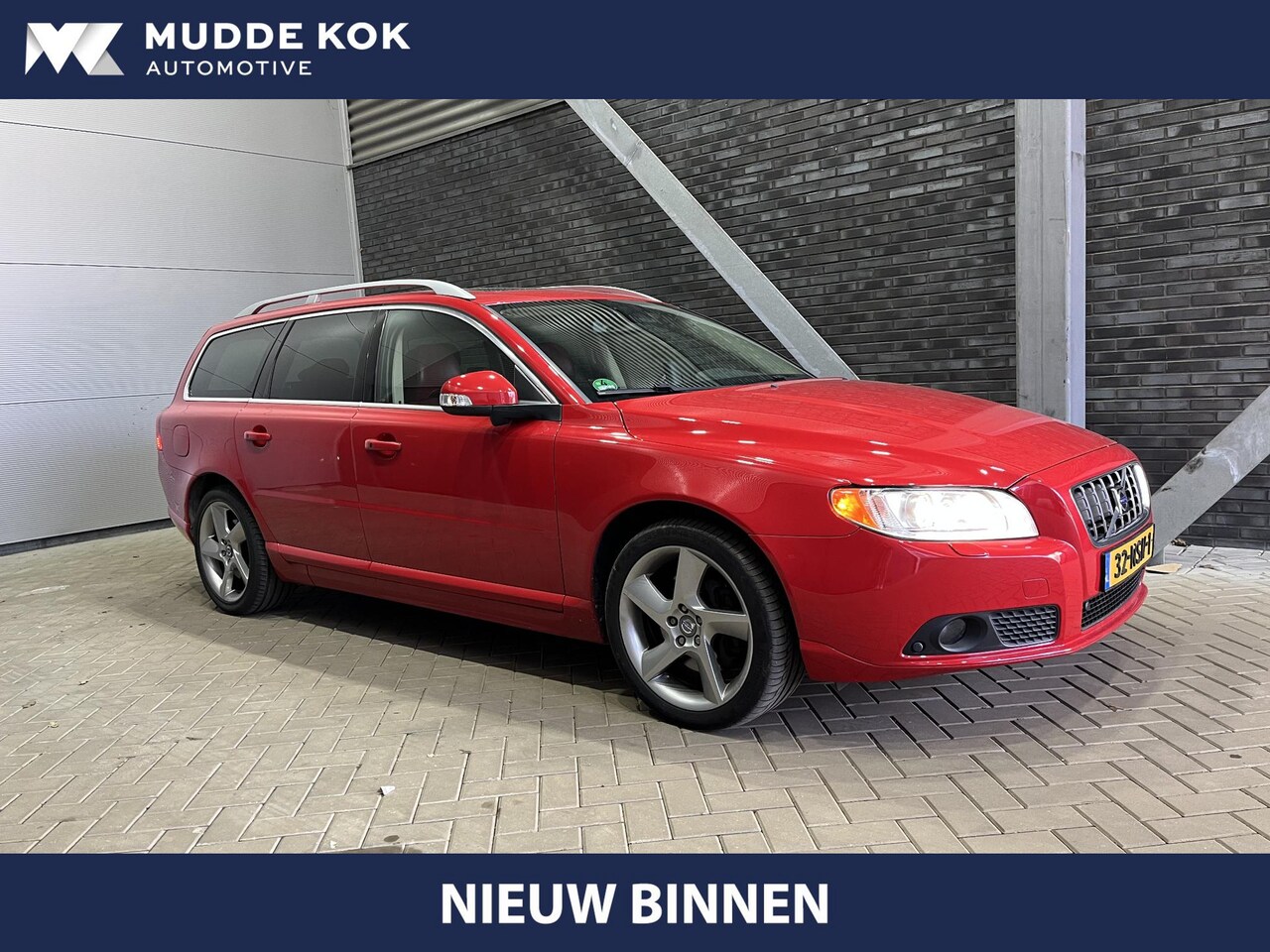 Volvo V70 - 3.0 T6 AWD Summum | ACC | Schuif/kanteldak | Trekhaak | Xenon | Leder | Elek. Achterklep | - AutoWereld.nl