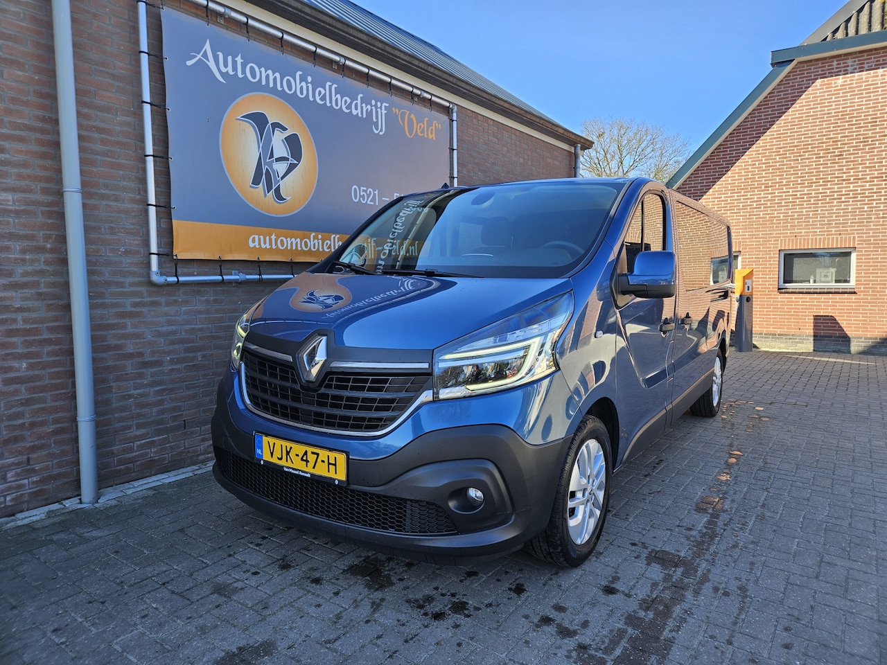 Renault Trafic - 2.0 dCi 145 T29 L2H1 DC Comfort 2x Schuifdeur - AutoWereld.nl