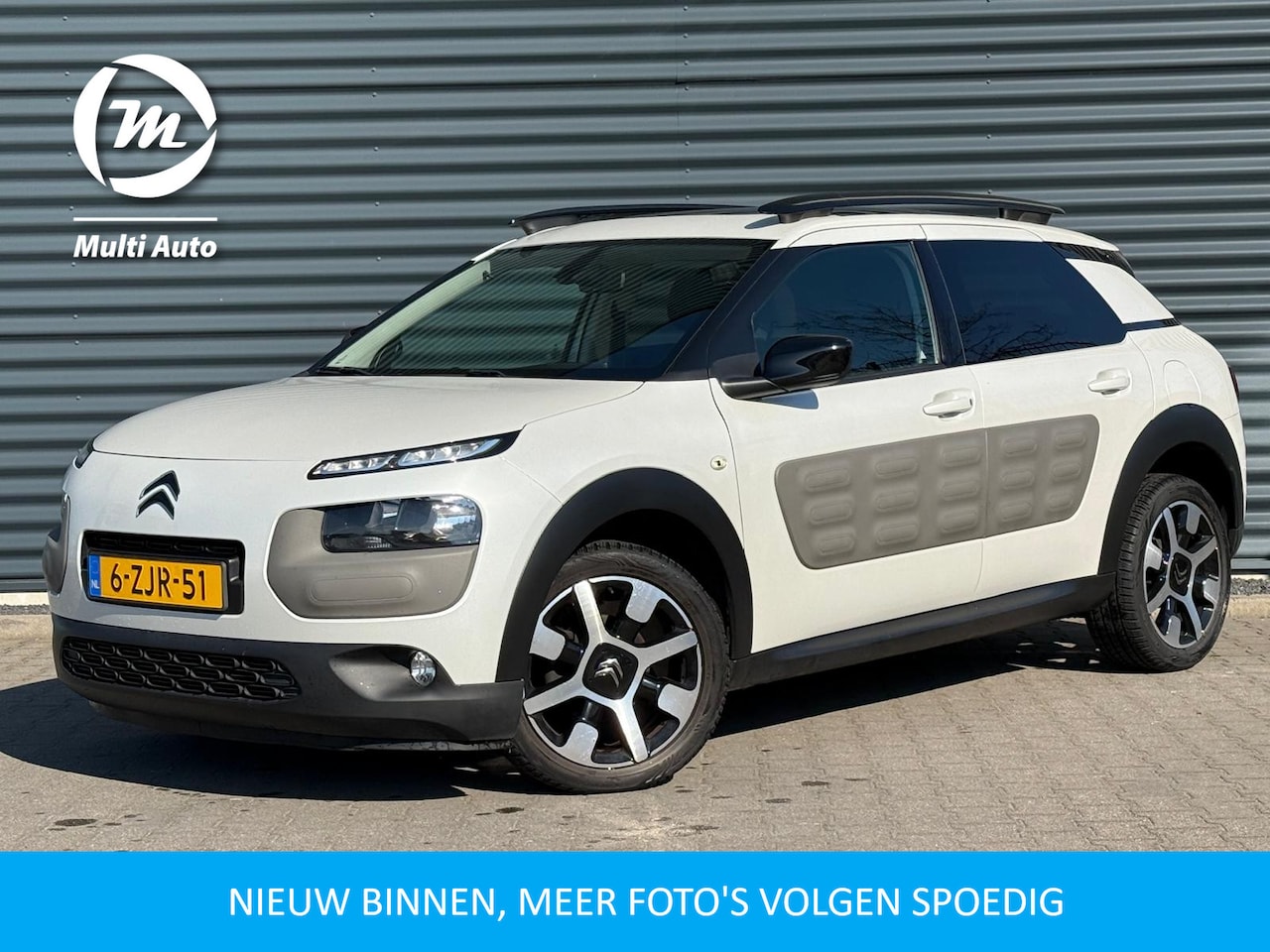 Citroën C4 Cactus - 1.2 e-VTi Shine Automaat | Panodak | Navigatie | Camera | Cruise Control | Parkeersensoren - AutoWereld.nl